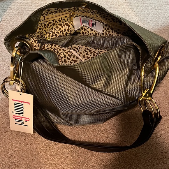 Funny Girl Handbag NWT Lt.Olive - Picture 2 of 3